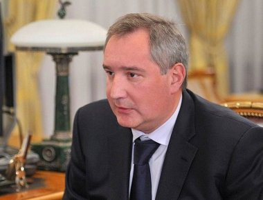 Ν.Ρογκόζιν: «Θα πουλήσουμε τους S-400 στη Τουρκία όπως κάνουμε με την Ελλάδα για τους S-300»